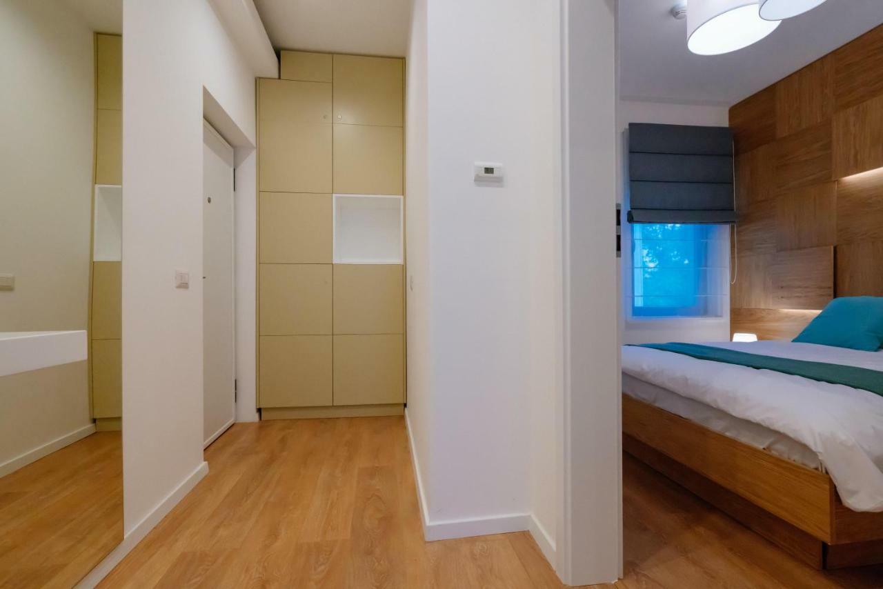 Arbans Cosy Modern Apartment In The City Center ブカレスト エクステリア 写真